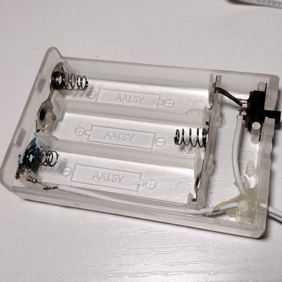 7 LED White Light Branch 15" Tall (3) AA Battery Powered for Flower Decor - Picture 8 of 8